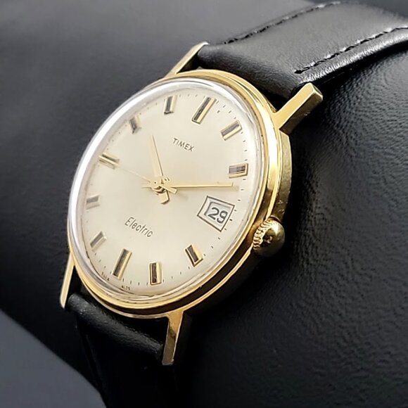 Vintage Men's Timex Electric Gold-Tone | New Battery + New Leather Strap - Picture 2 of 6